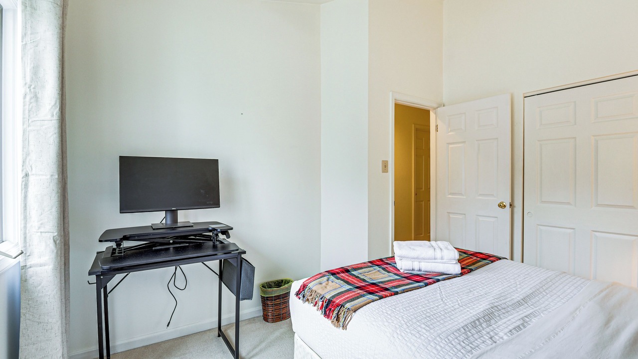 Photo of Bedroom in Columbia