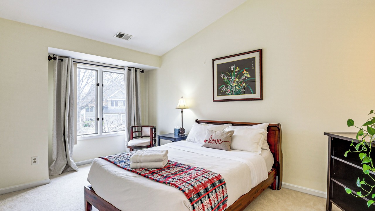 Photo of Others in Columbia