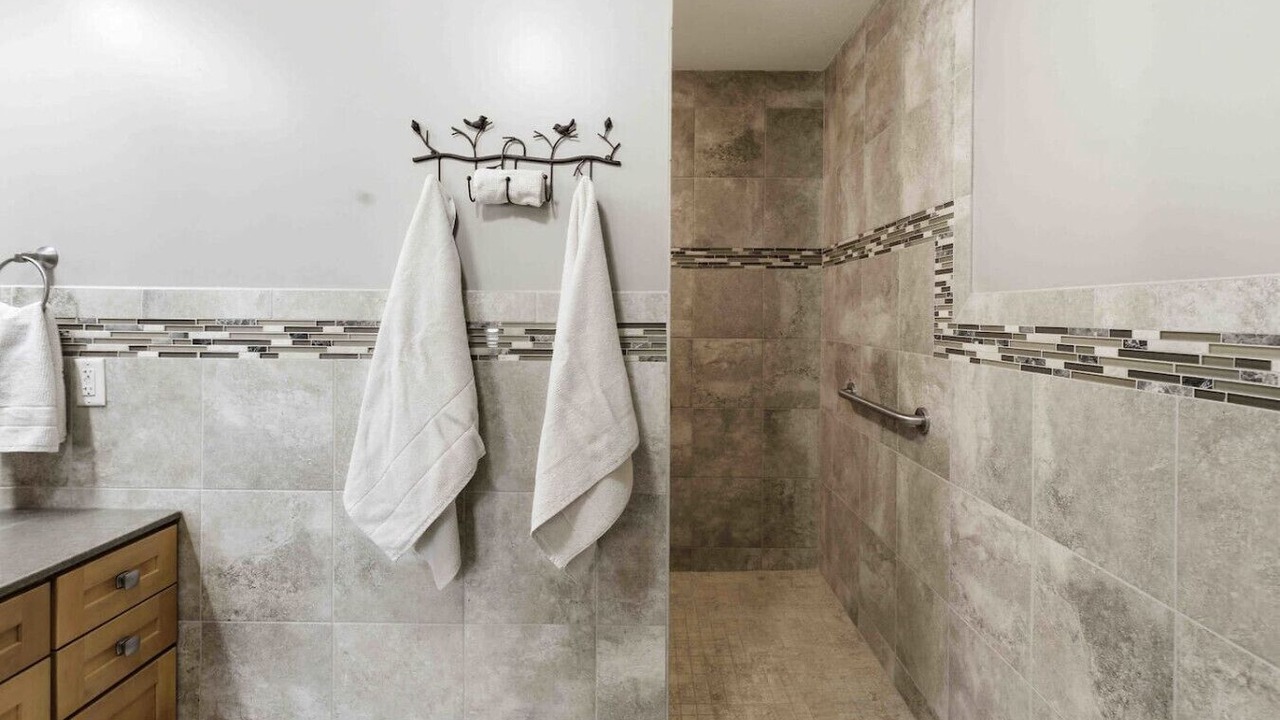 Photo of Bathroom in Brainerd