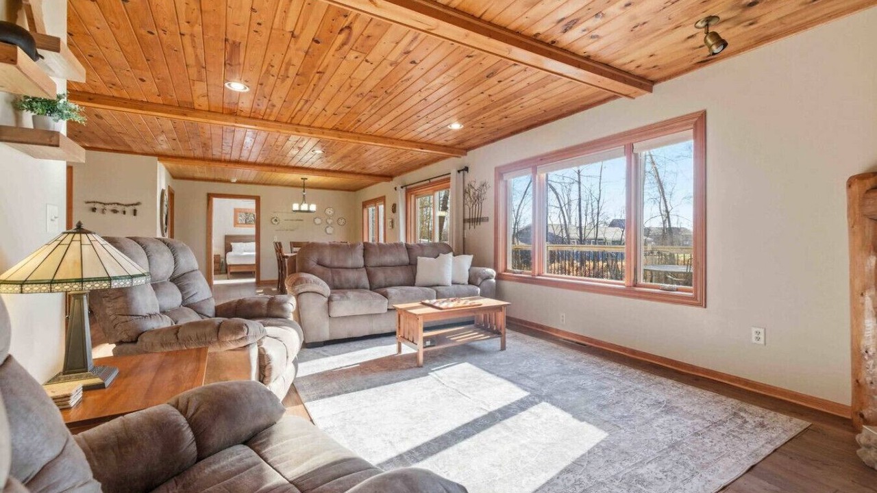 Photo of Livingroom in Brainerd