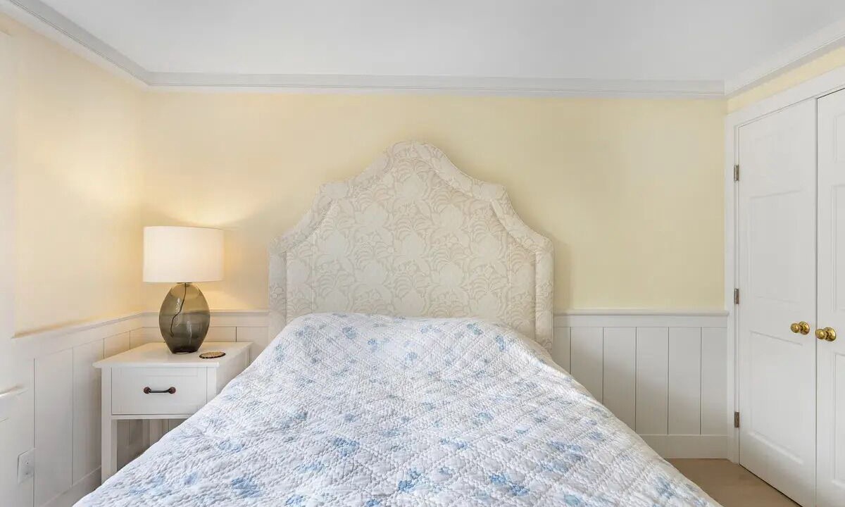 Photo of Bedroom in Madaket