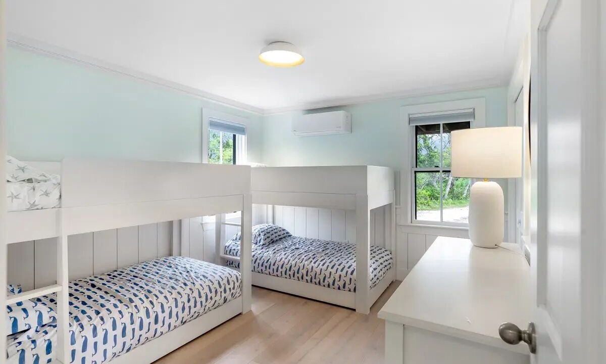 Photo of Bedroom in Madaket