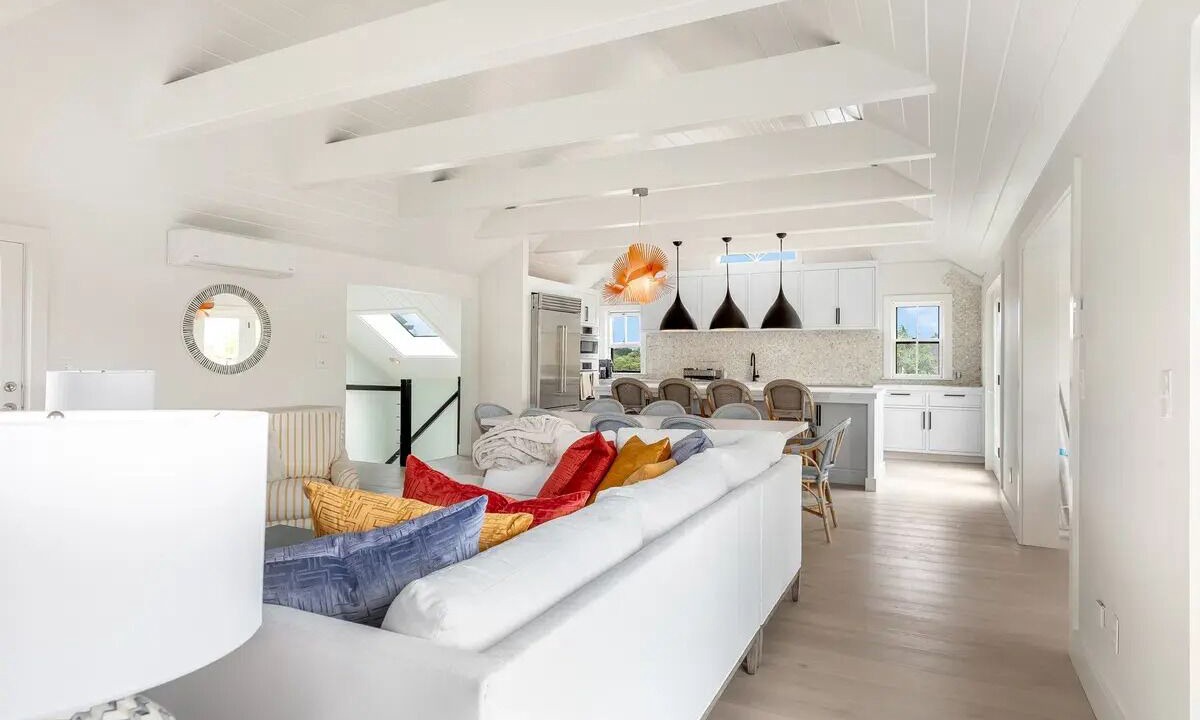 Photo of Livingroom in Madaket