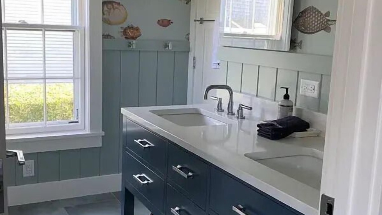 Photo of Bathroom in Nantucket Town