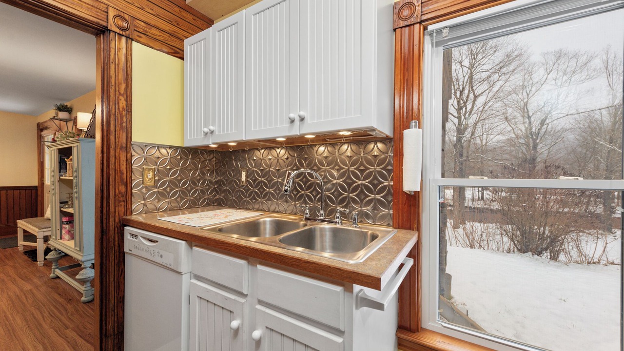 Photo of Kitchen in Warren