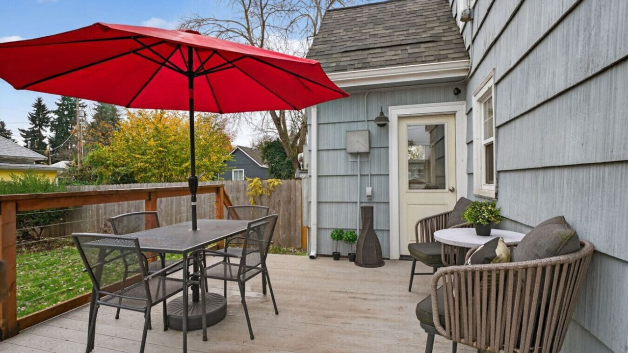 Photo of Outdoor in Hough