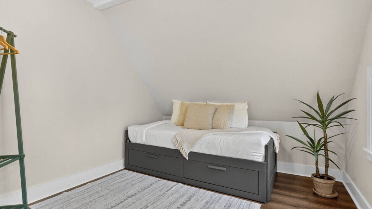 Photo of Bedroom in Hough