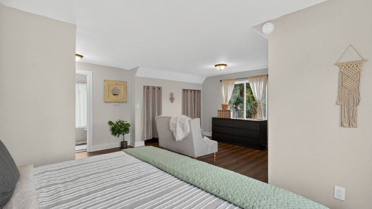 Photo of Bedroom in Hough