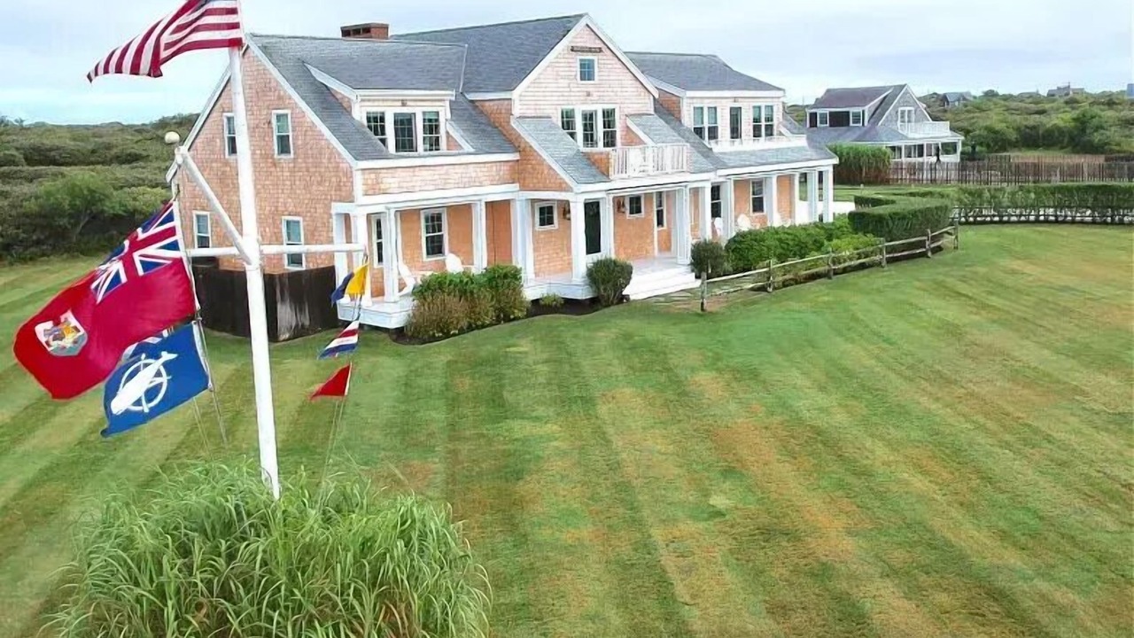 Photo of Outdoor in Tom Nevers