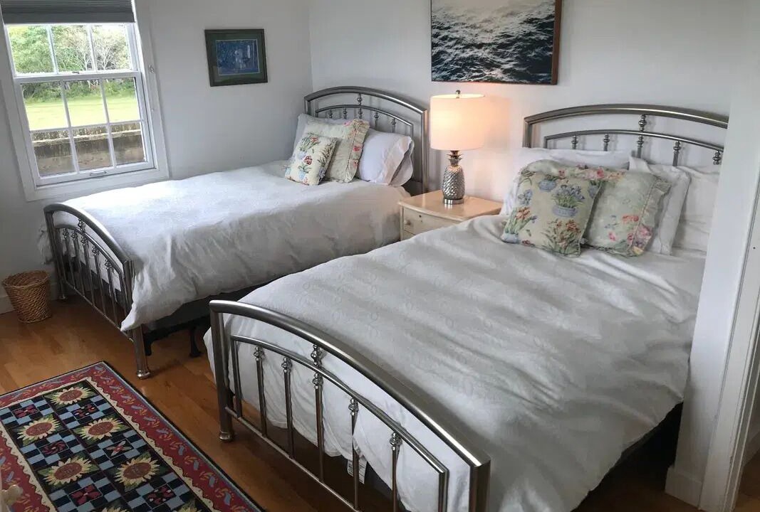 Photo of Bedroom in Tom Nevers