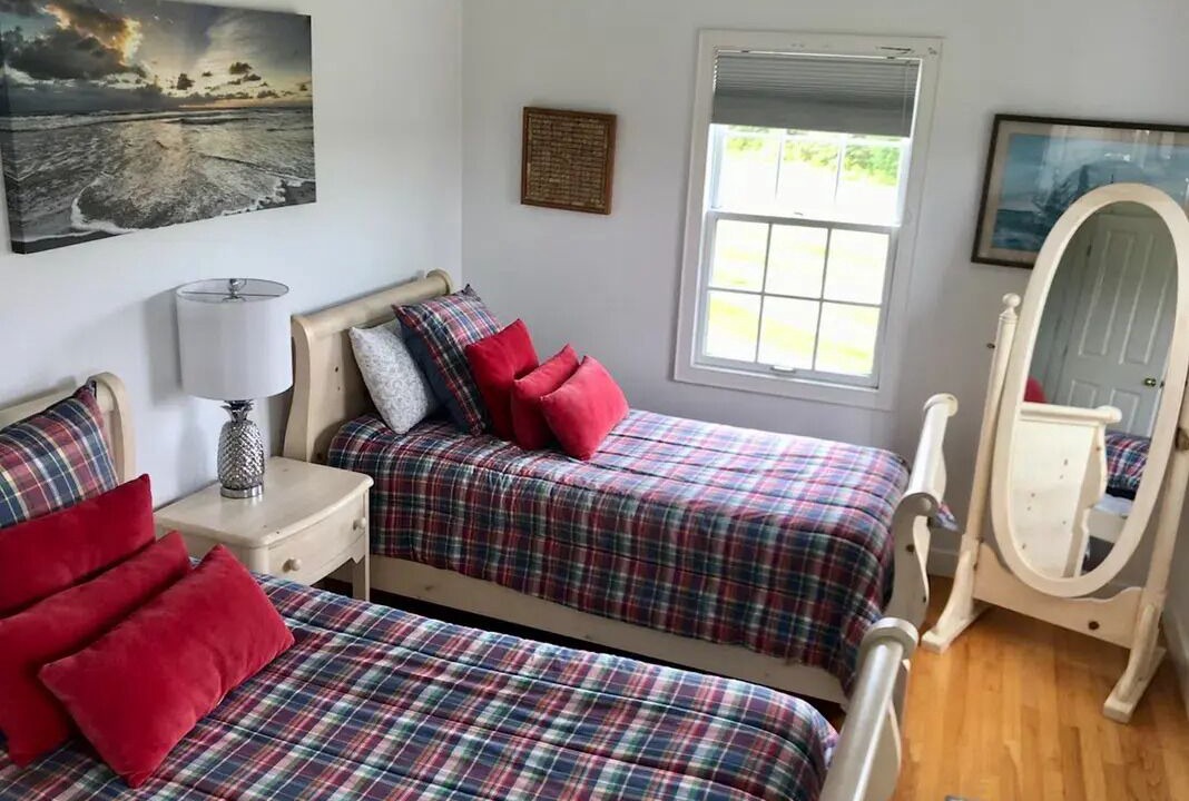 Photo of Bedroom in Tom Nevers