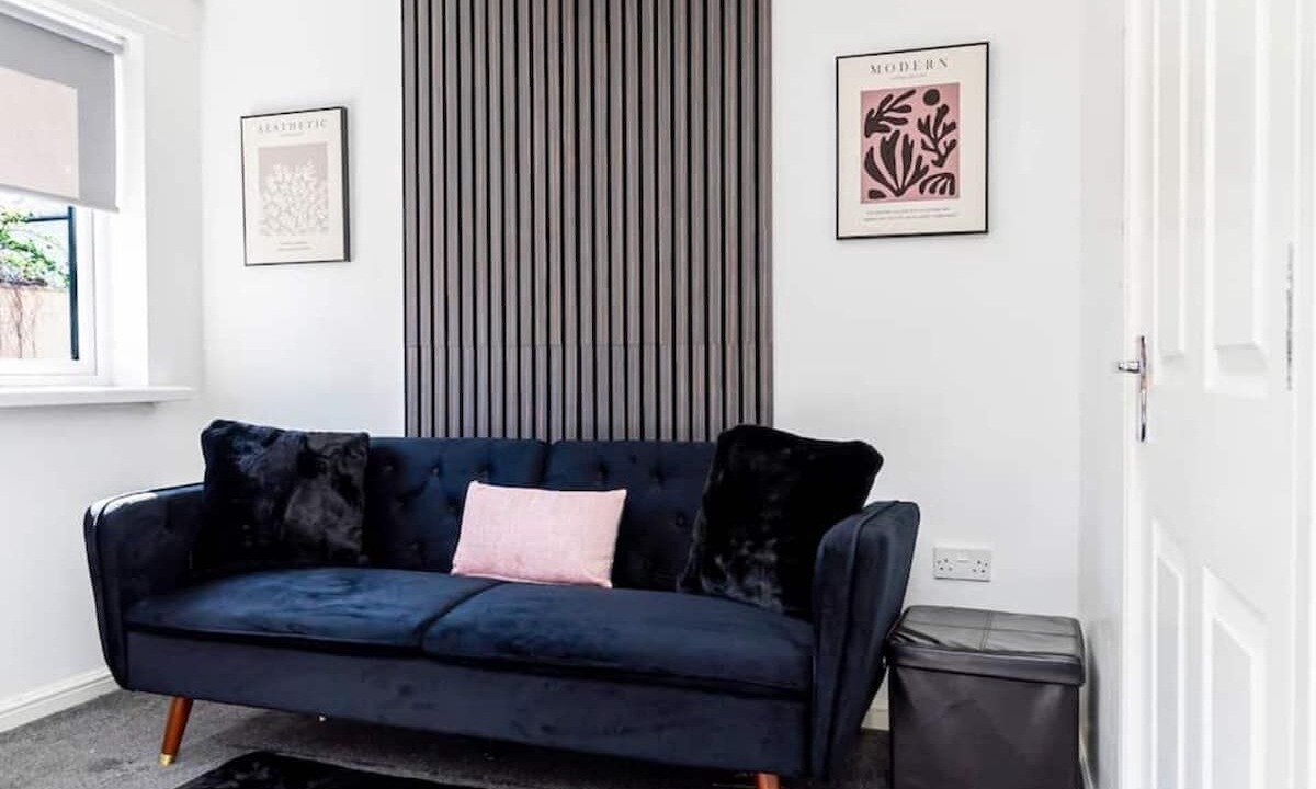 Photo of Livingroom in Plasnewydd