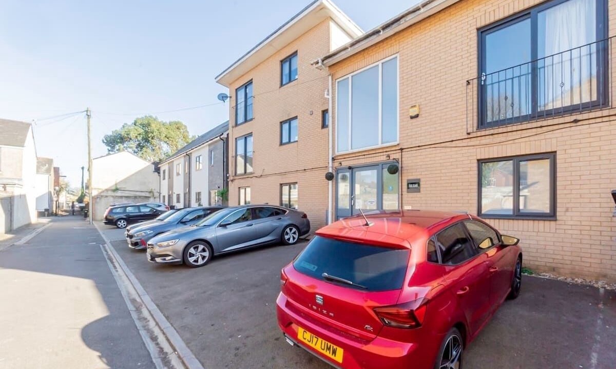 Photo of Outdoor in Plasnewydd