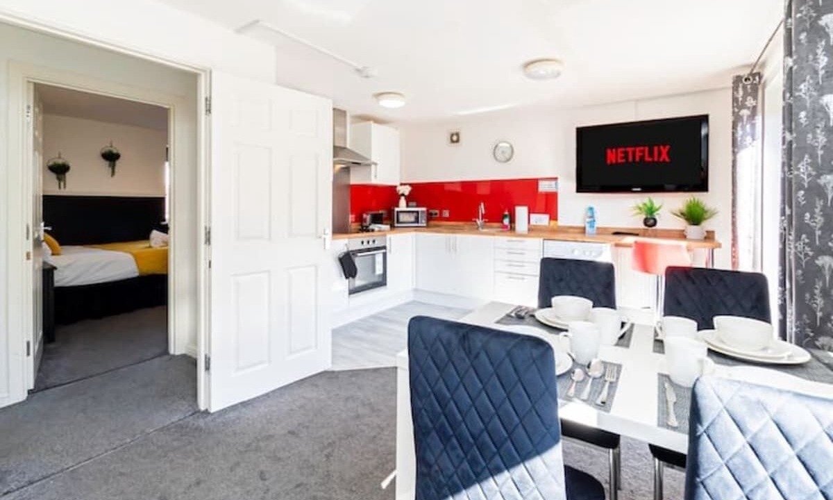 Photo of Others in Plasnewydd