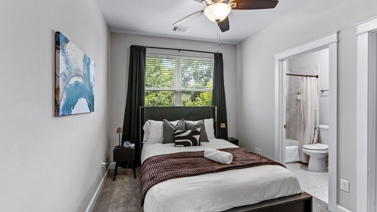 Photo of Bedroom in Greater Heights