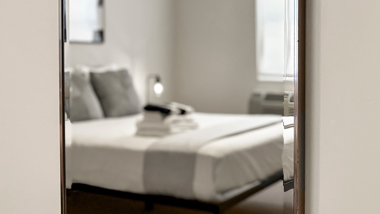 Photo of Bedroom in Skokie