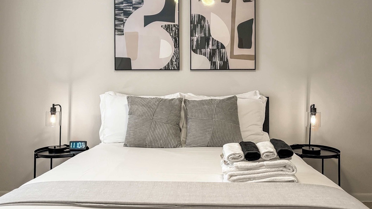 Photo of Bedroom in Skokie