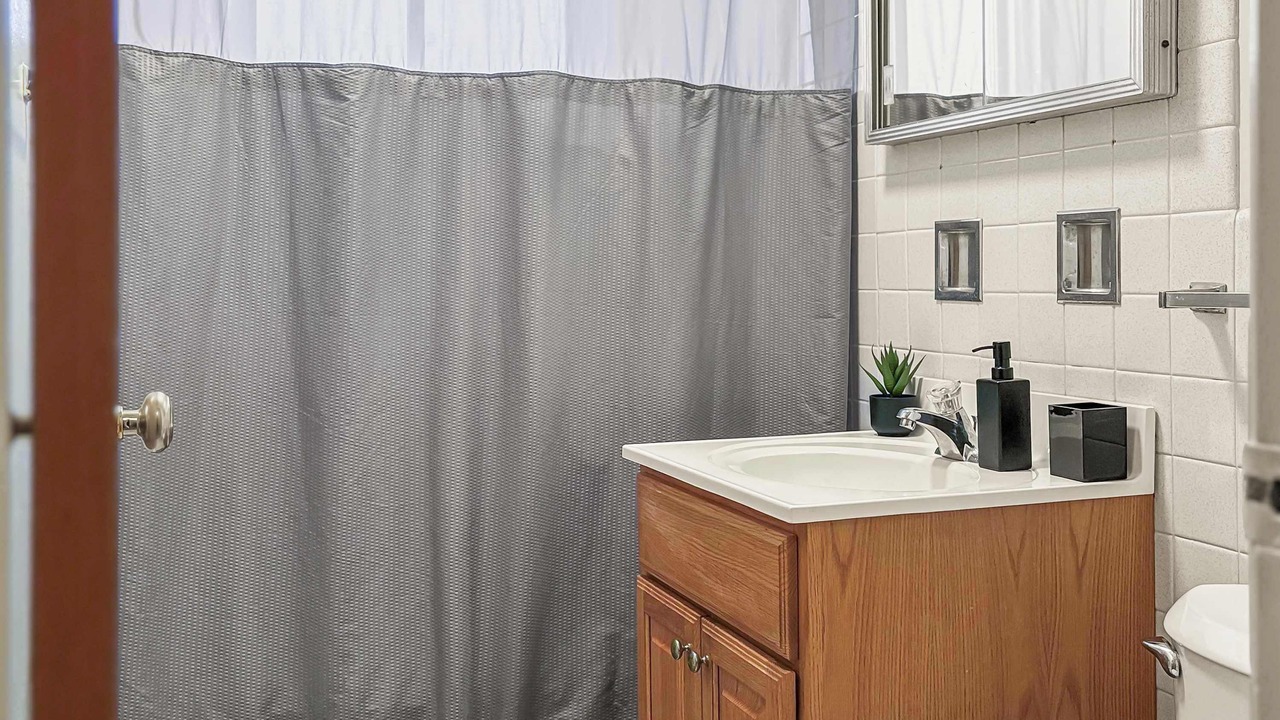 Photo of Bathroom in Skokie