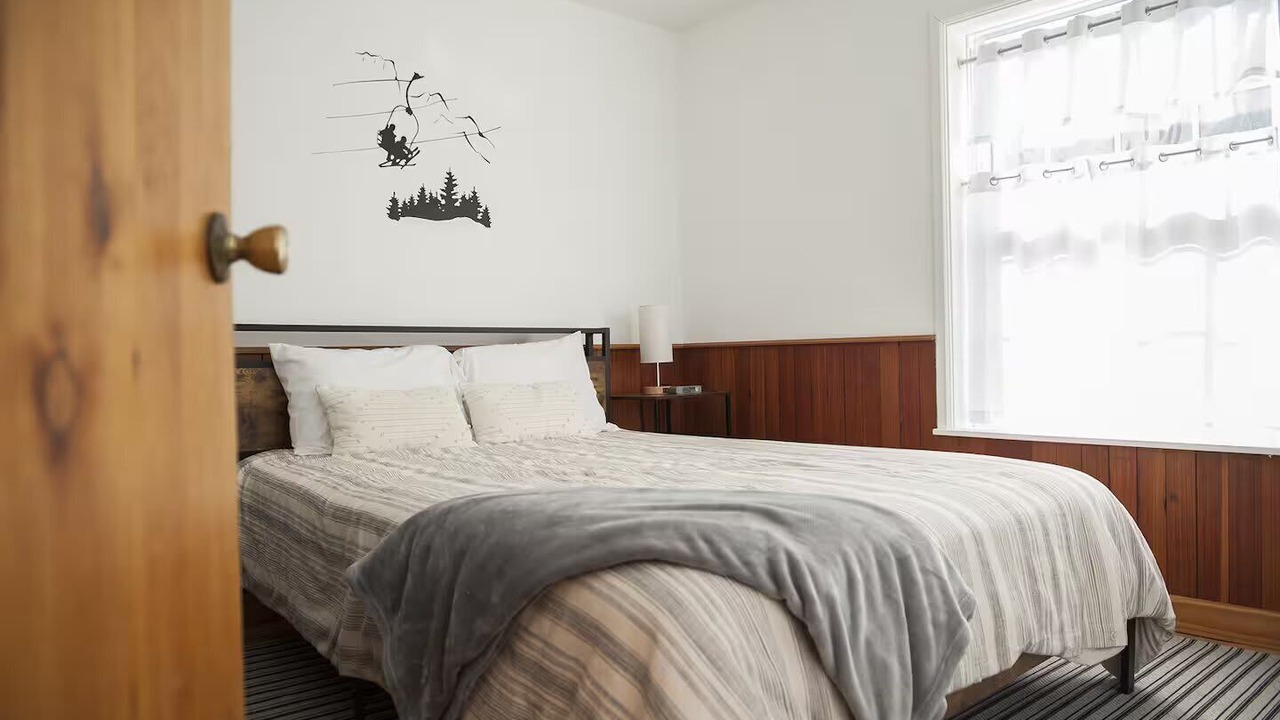 Photo of Bedroom in Town of Conesville
