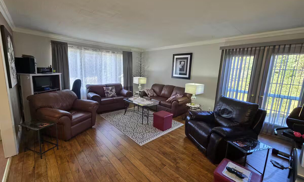 Photo of Livingroom in Trinity