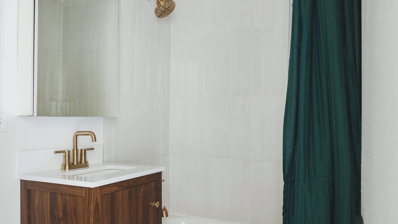 Photo of Bathroom in Near North Side