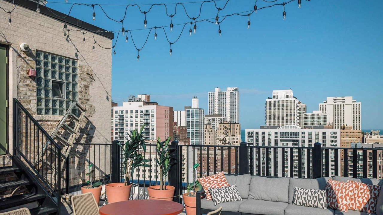 Photo of Outdoor in Near North Side