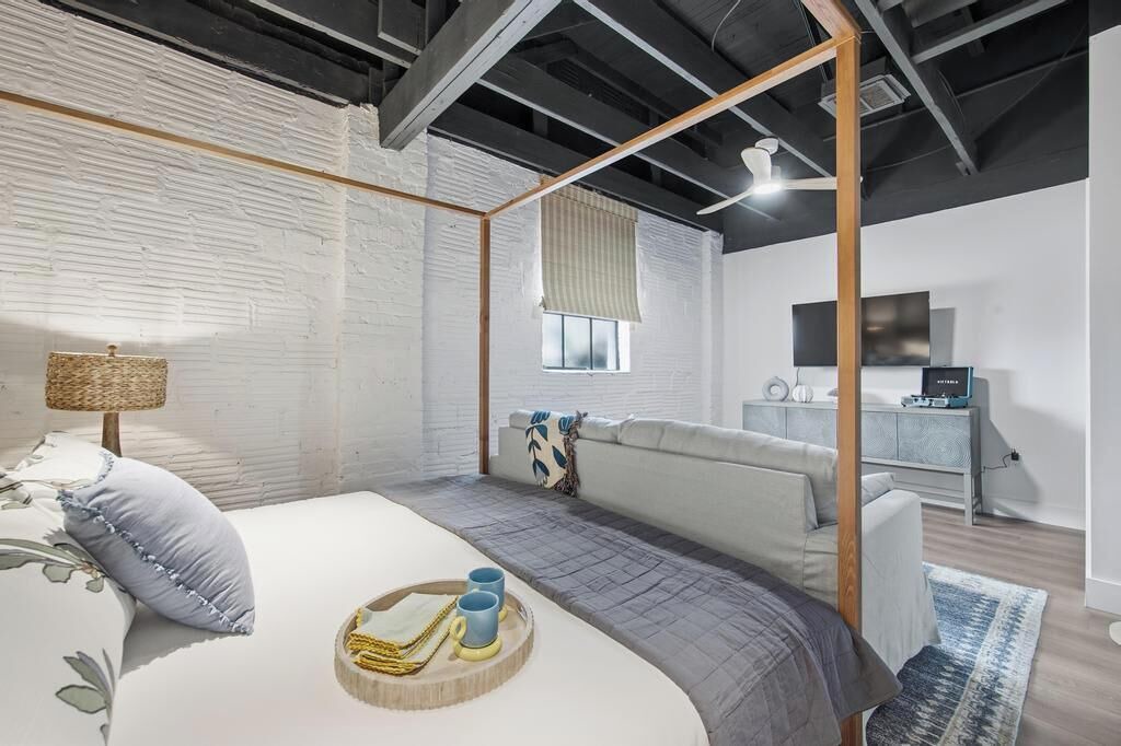 Photo of Bedroom in Downtown Jacksonville