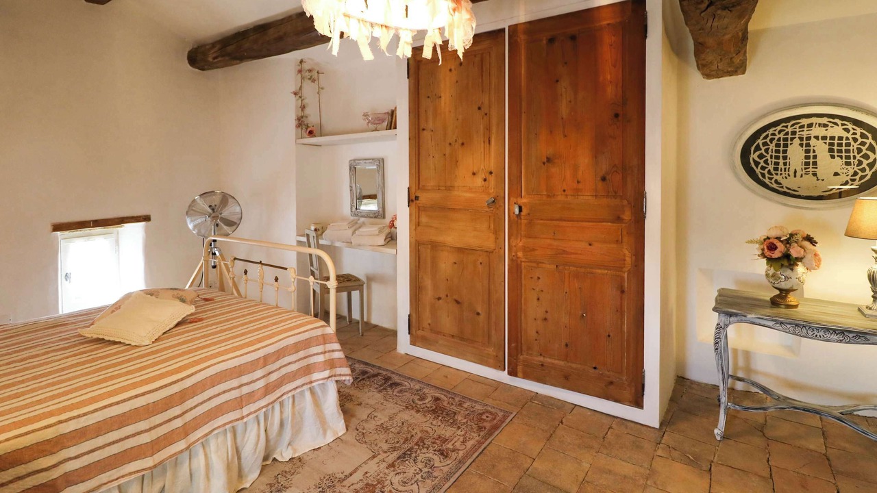 Photo of Bedroom in Saint-Laurent-La-Vernede