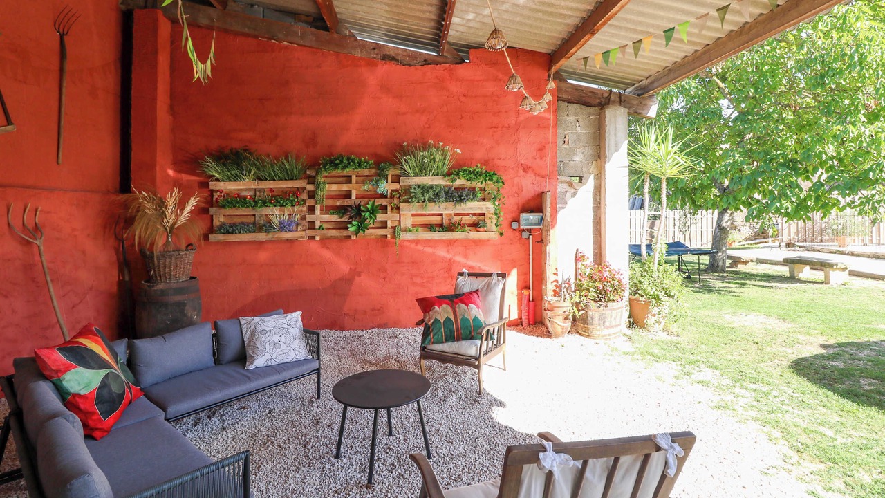 Photo of Patio Balcony in Saint-Laurent-La-Vernede
