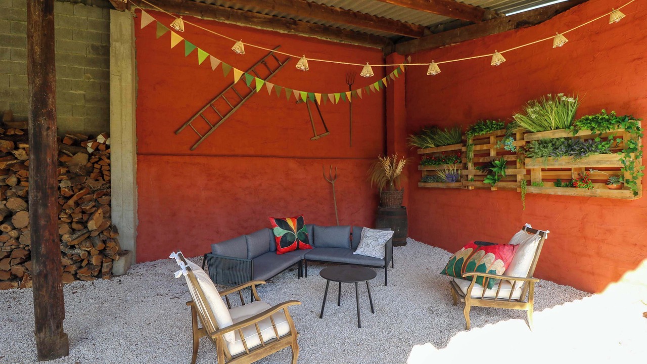 Photo of Patio Balcony in Saint-Laurent-La-Vernede
