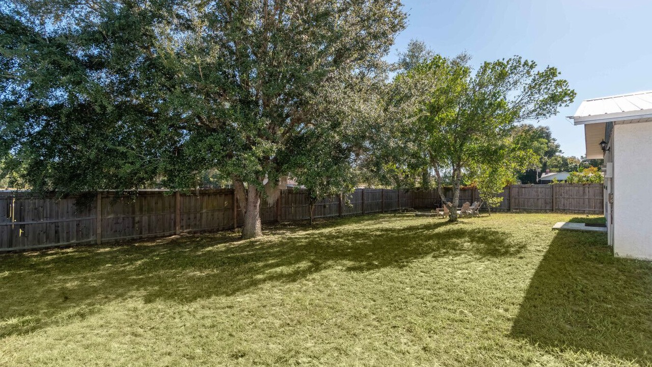 Photo of Outdoor in Silver Springs Shores