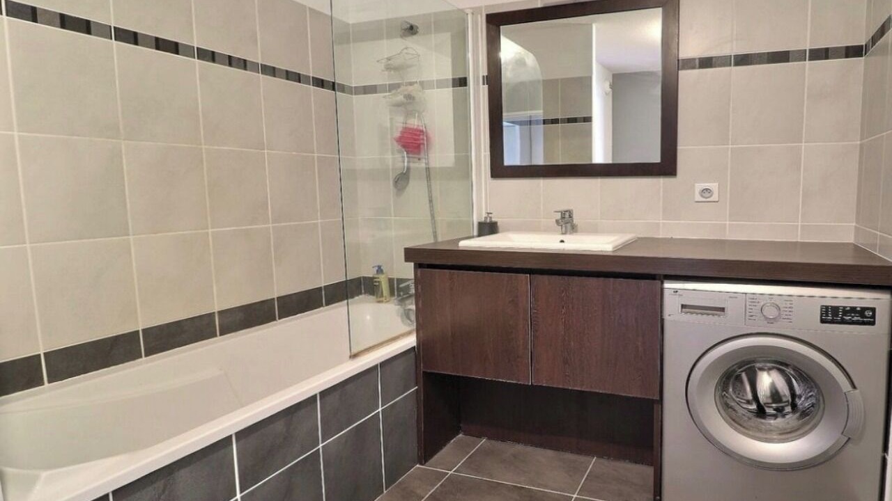 Photo of Bathroom in Le Cres