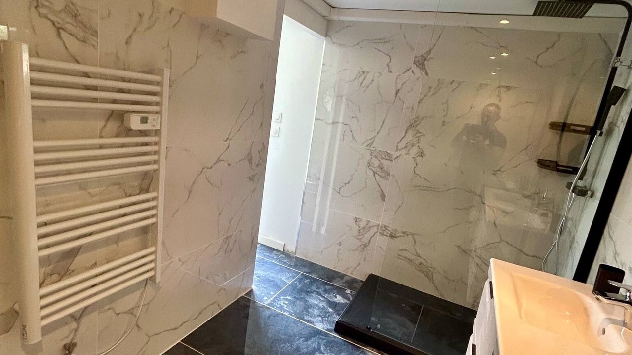 Photo of Bathroom in Entraigues-sur-la-Sorgue