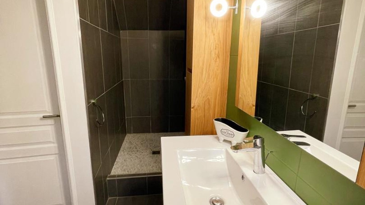 Photo of Bathroom in Chambray-les-Tours