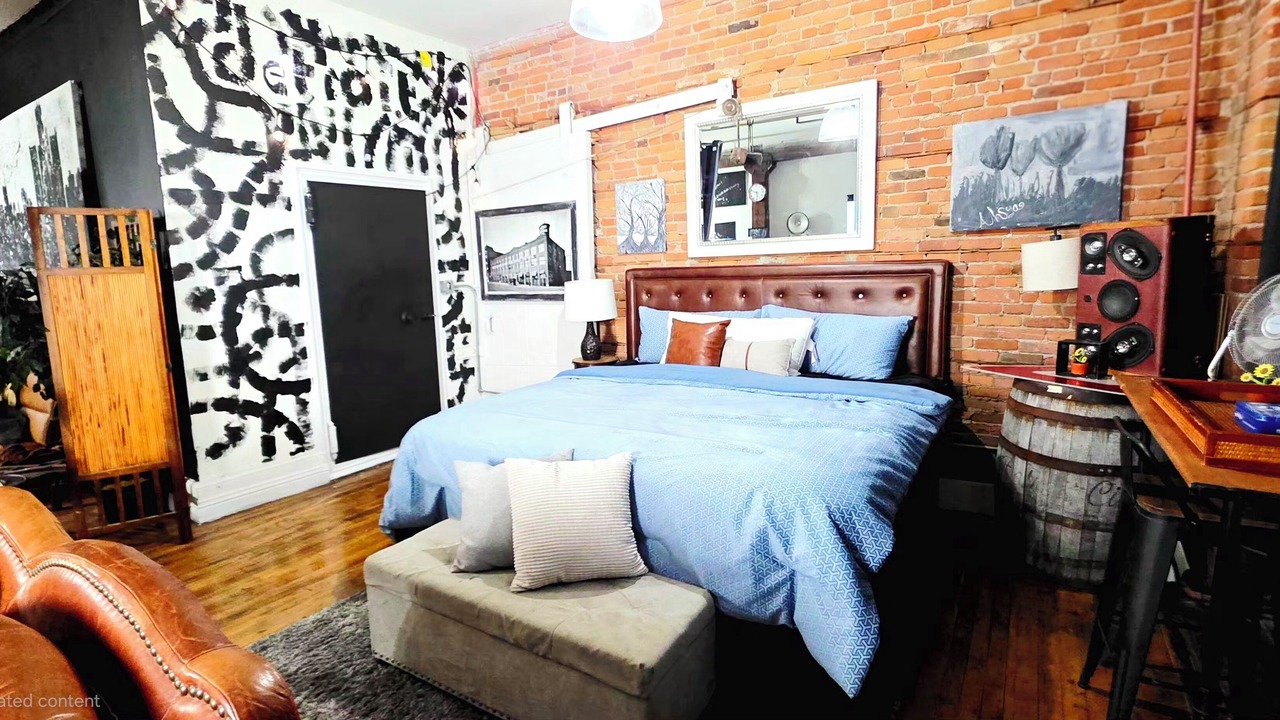 Photo of Bedroom in Detroit