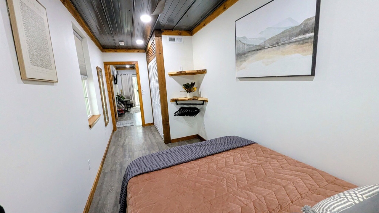Photo of Bedroom in Jackson County