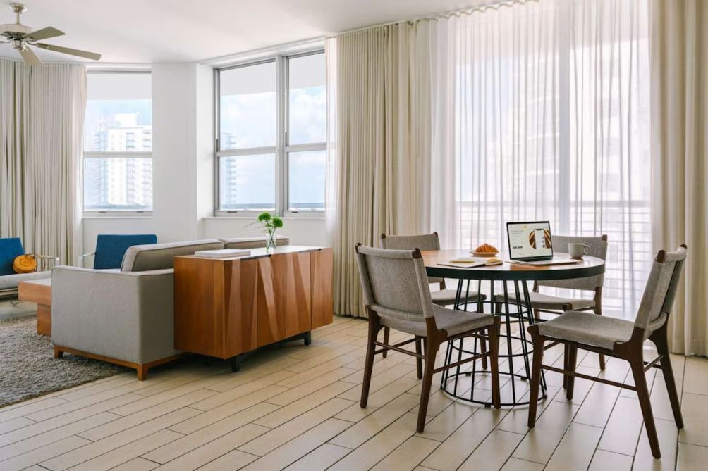 Photo of Bedroom in Downtown Hollywood