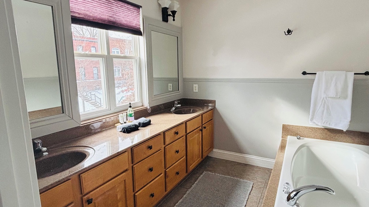 Photo of Bathroom in Southwest Garden