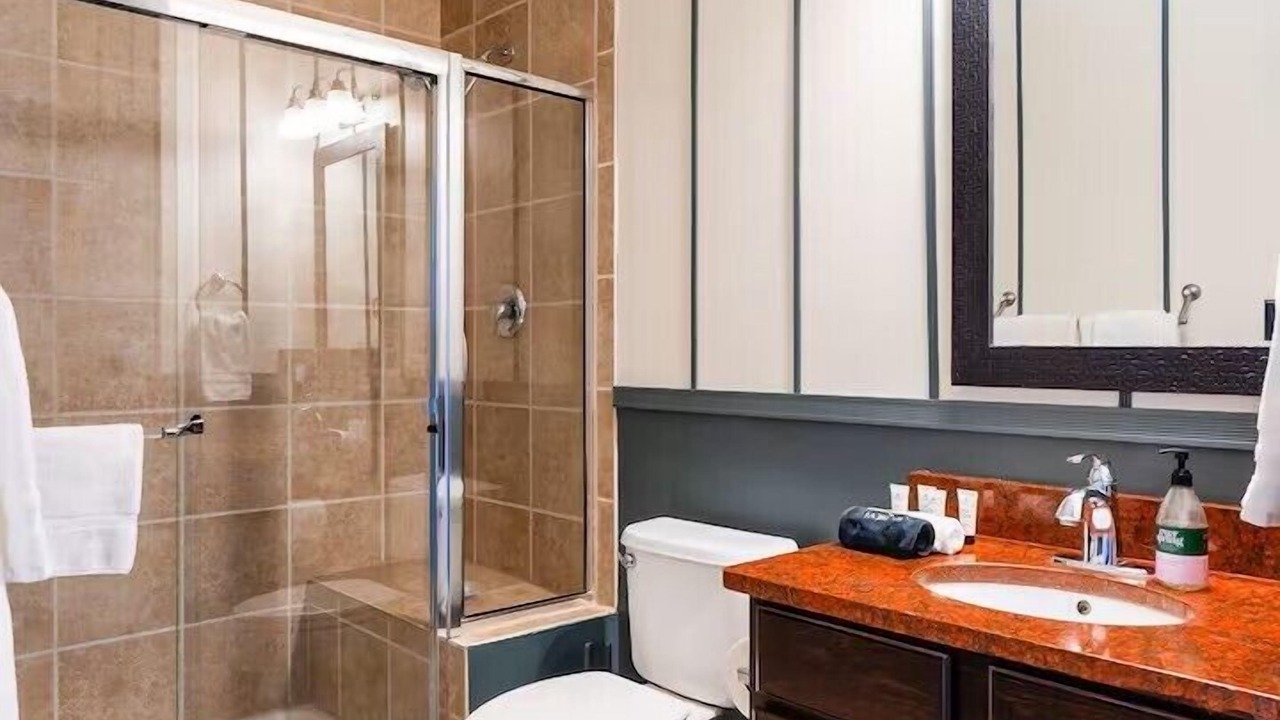 Photo of Bathroom in Southwest Garden