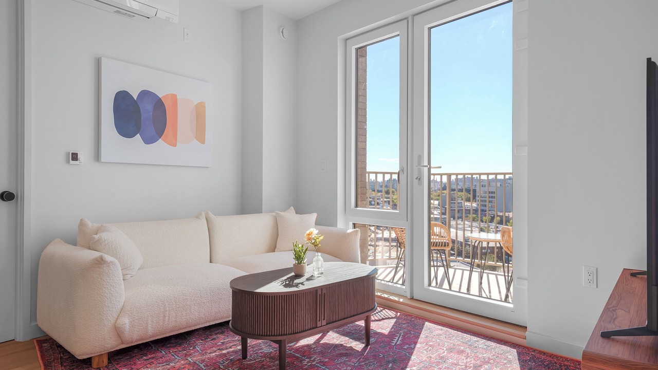 Photo of Livingroom in Greenpoint