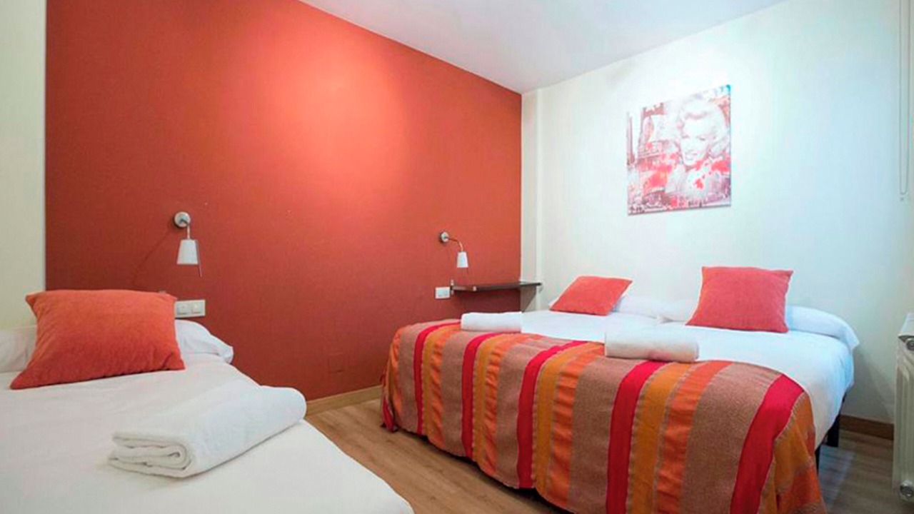 Photo of Bedroom in Haro