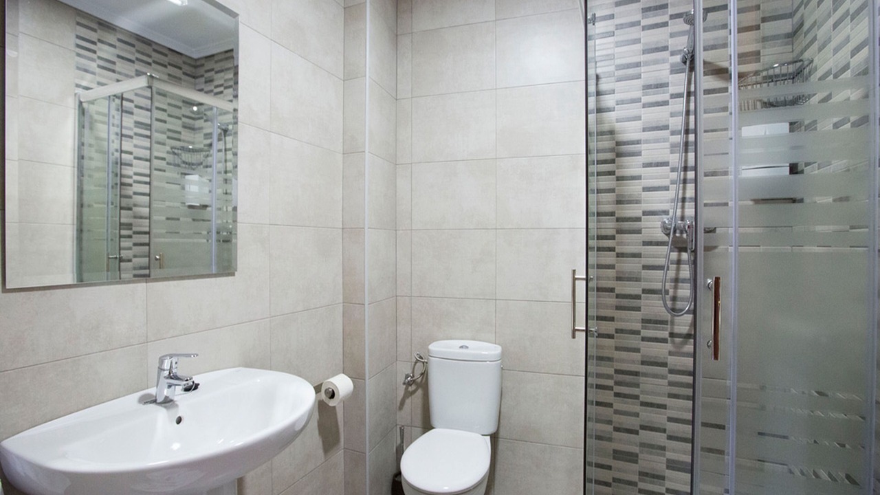 Photo of Bathroom in Haro