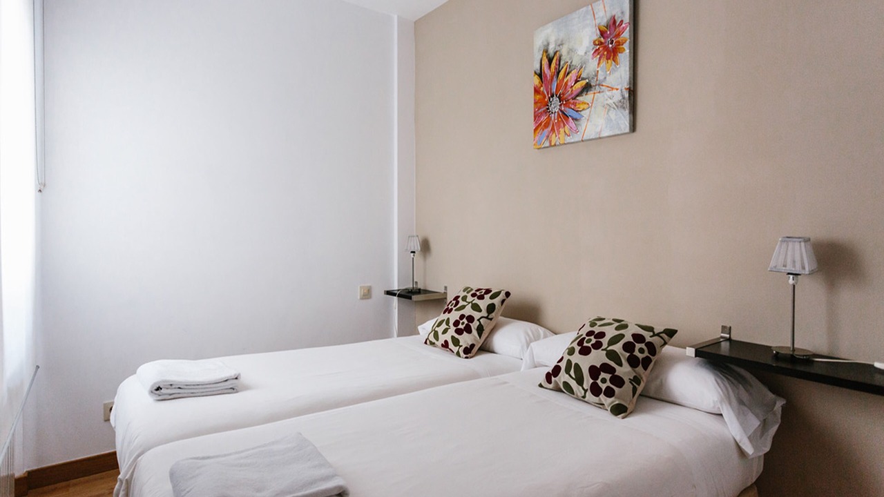 Photo of Bedroom in Haro