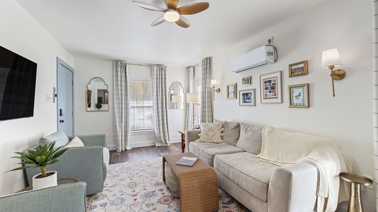 Photo of Livingroom in Kessler