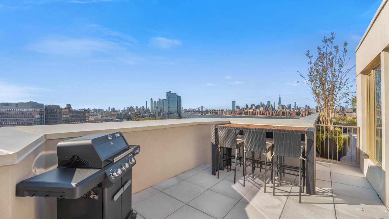 Photo of Outdoor in Greenpoint