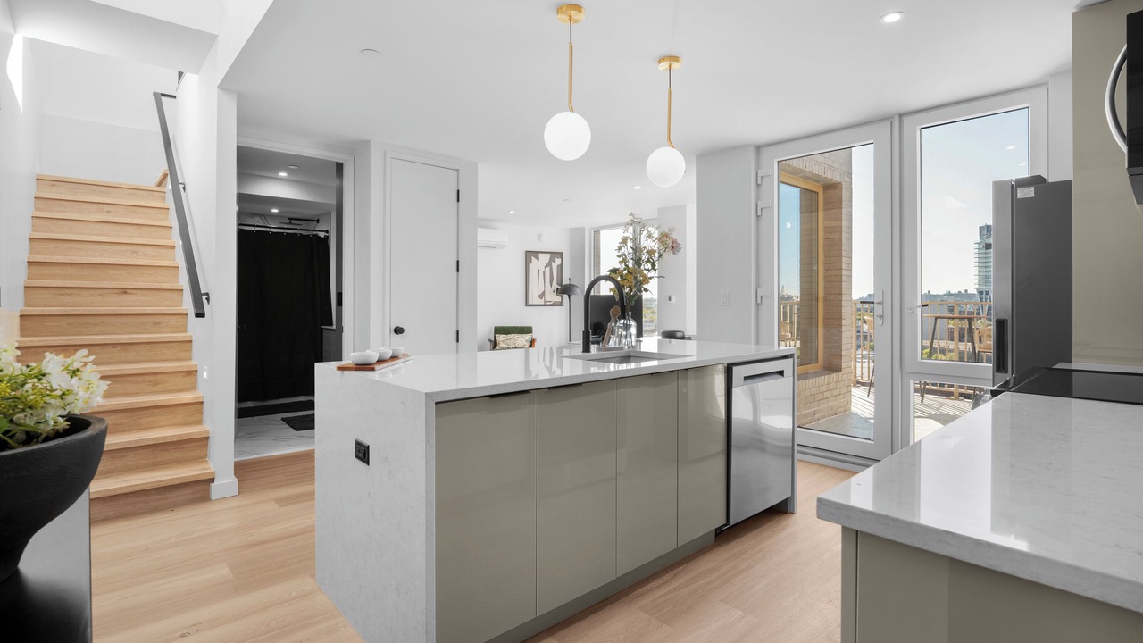 Photo of Others in Greenpoint