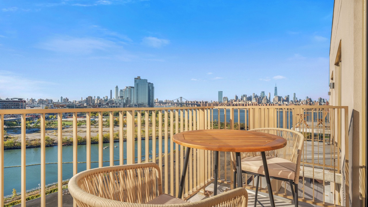 Photo of Outdoor in Greenpoint