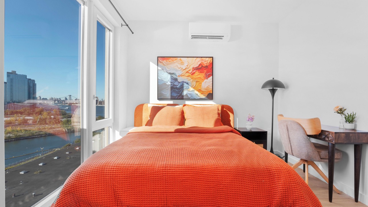 Photo of Bedroom in Greenpoint