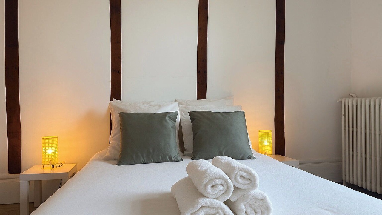 Photo of Bedroom in Ury
