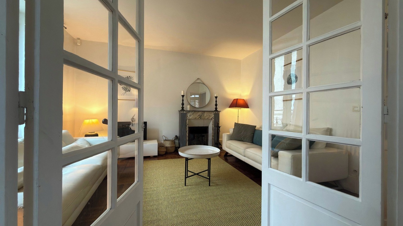 Photo of Livingroom in Ury